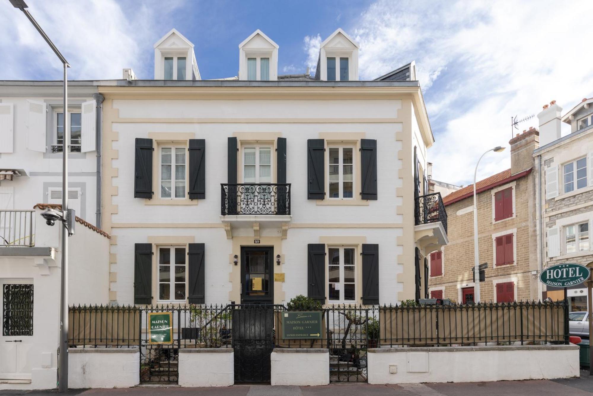 Maison Garnier Hotel De Charme Biarritz Bagian luar foto